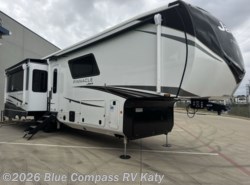 New 2026 Jayco Pinnacle 36FBTS available in Katy, Texas