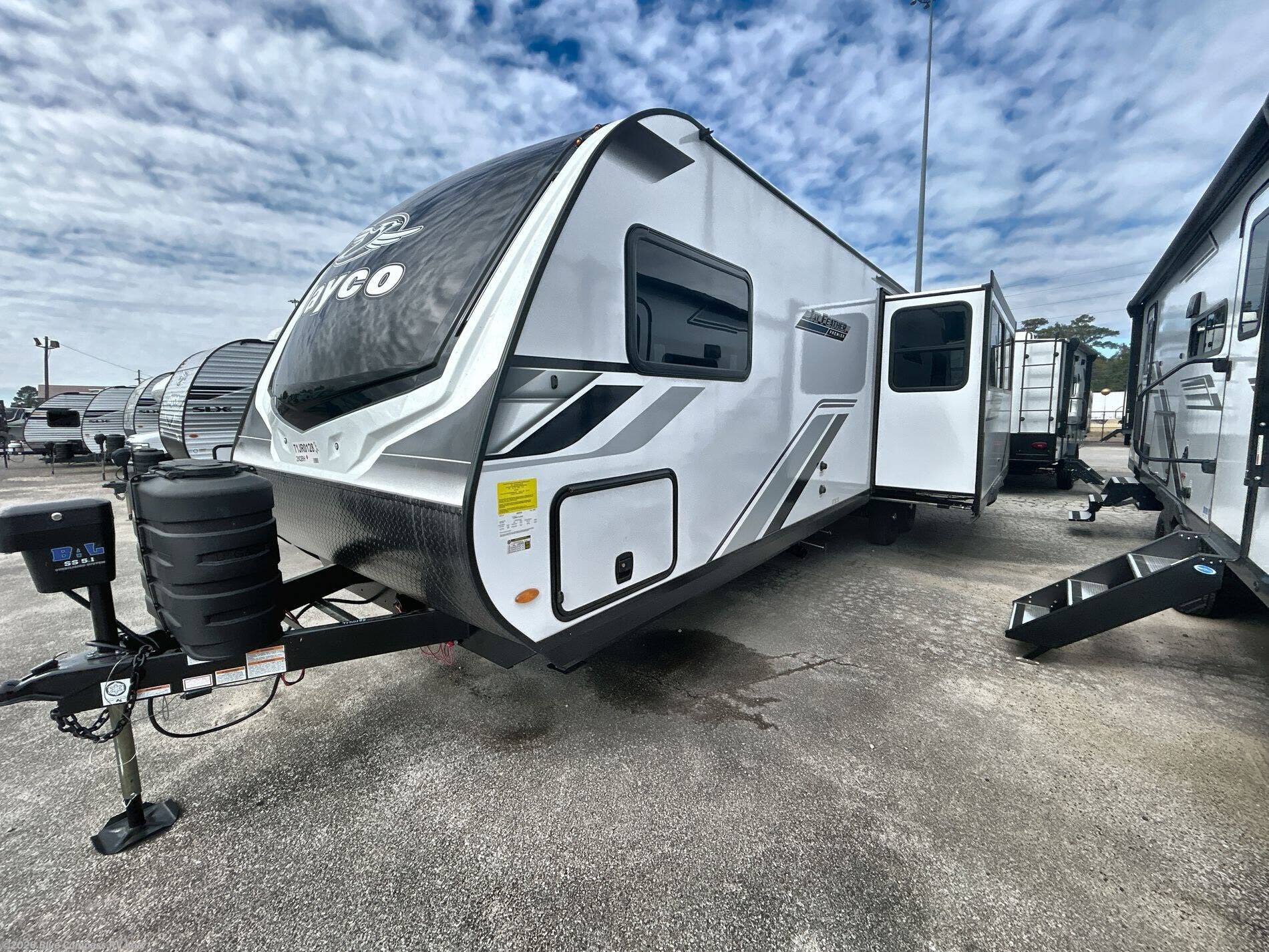 New 2026 Jayco Jay Feather 29QBH available in Katy, Texas