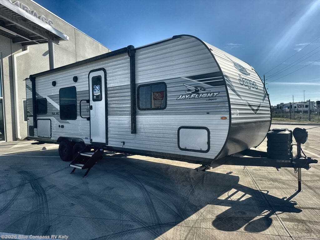 New 2026 Jayco Jay Flight SLX 260BH available in Katy, Texas