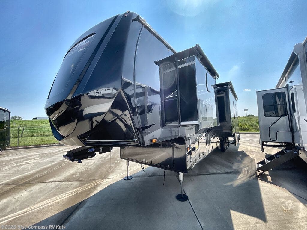 New 2025 Jayco Seismic Luxury Series 4113 available in Katy, Texas