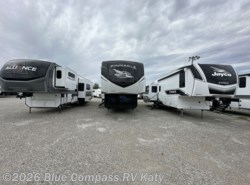 New 2026 Jayco Pinnacle 38FBRK available in Katy, Texas
