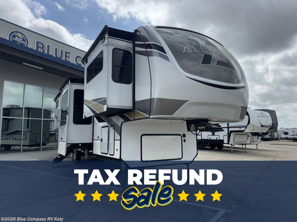 Used 2022 Alliance RV Paradigm 385FL available in Katy, Texas