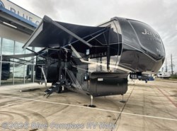 New 2026 Jayco Pinnacle 32RLTS available in Katy, Texas