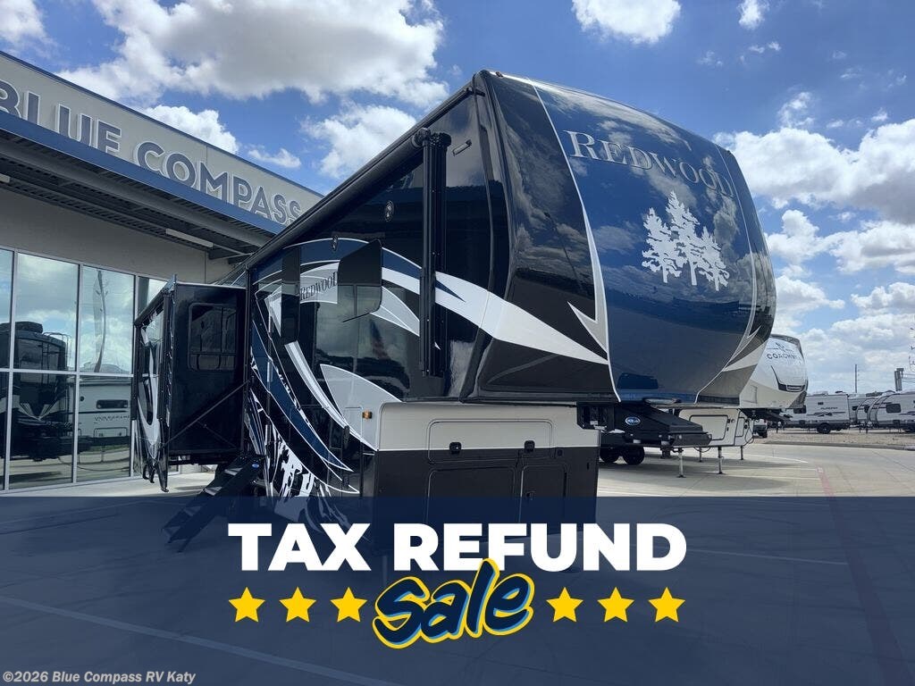 Used 2021 CrossRoads Redwood 3401RL available in Katy, Texas