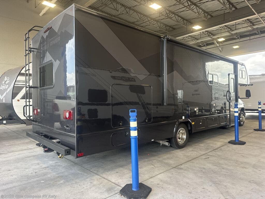 New 2027 East to West Entrada 2950OK available in Katy, Texas