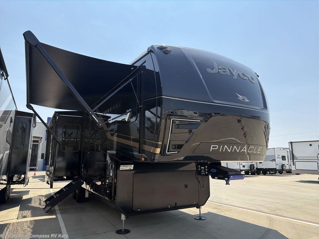 New 2027 Jayco Pinnacle 32RLTS available in Katy, Texas