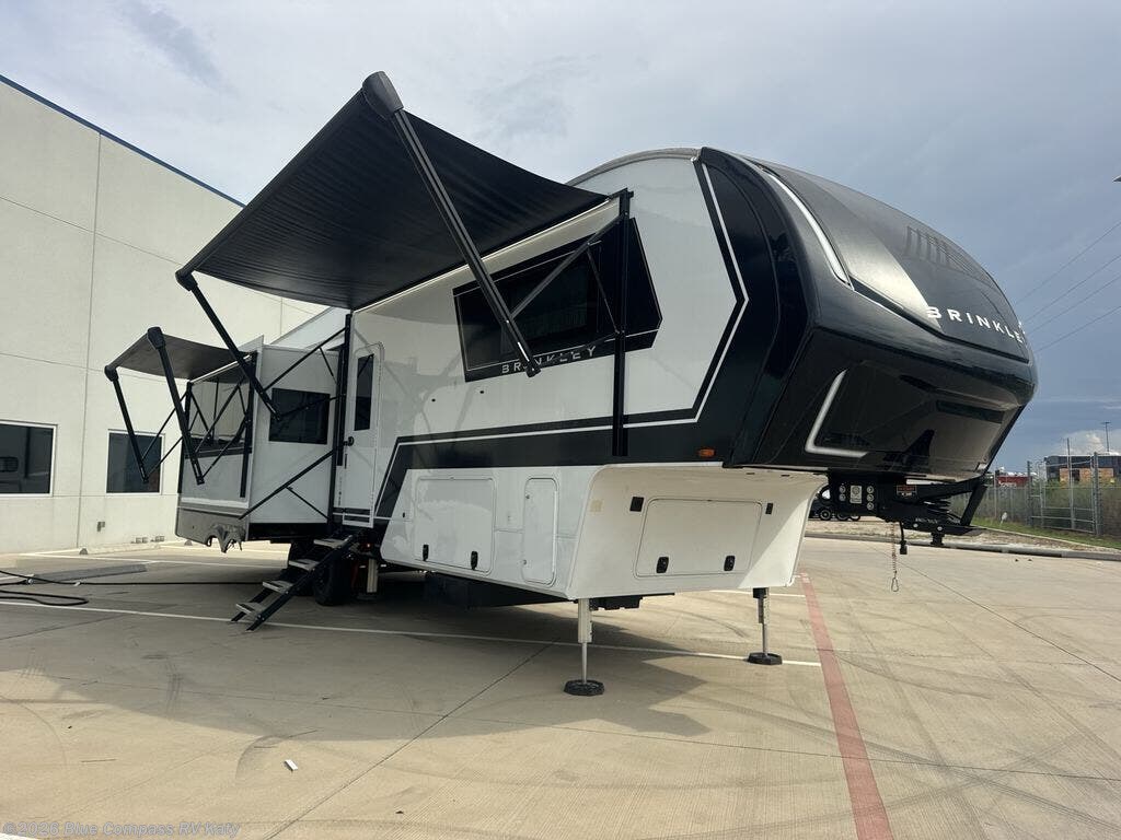 Used 2025 Brinkley RV Model Z 3300 available in Katy, Texas