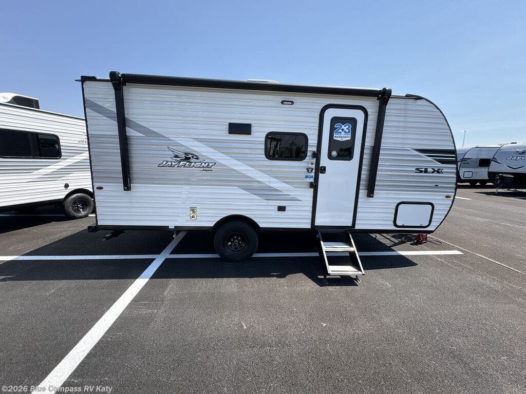 New 2026 Jayco Jay Flight SLX 175BH available in Katy, Texas