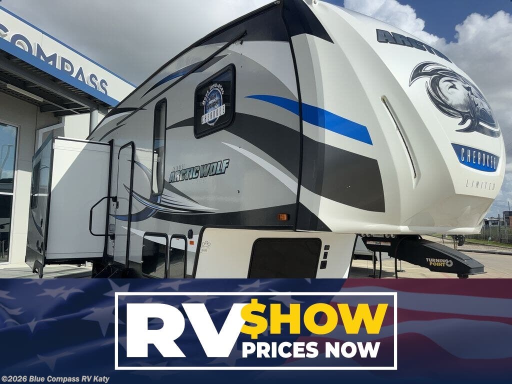 Used 2018 Forest River Cherokee Arctic Wolf 285DRL4 available in Katy, Texas