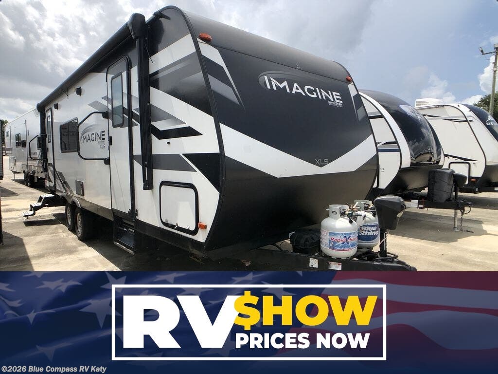 Used 2022  Grand Design Imagine 23LDE by Grand Design from Blue Compass RV Katy in Katy, TX