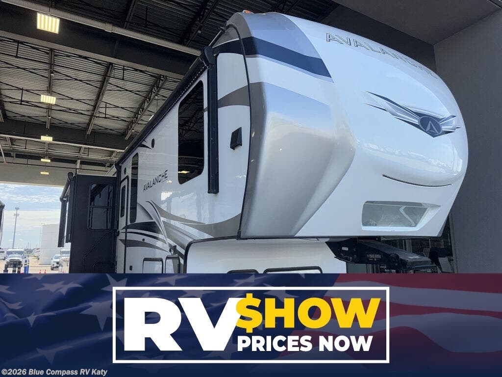 Used 2023  Keystone Avalanche 390DS by Keystone from Blue Compass RV Katy in Katy, TX