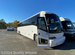 Used 2006 MCI  J4500 available in Hot Springs, Arkansas