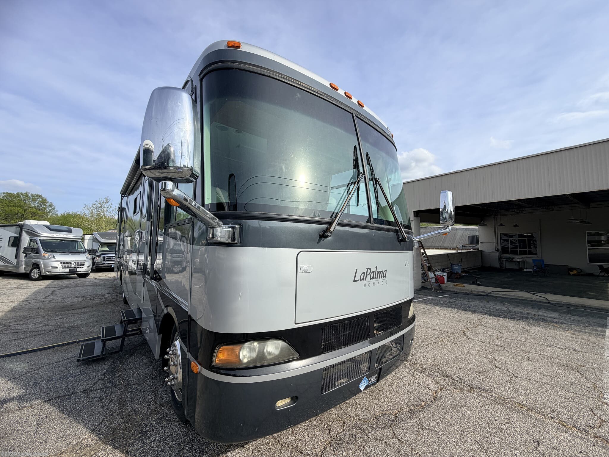Used 2005 Monaco RV La Palma 37PST available in Hot Springs, Arkansas