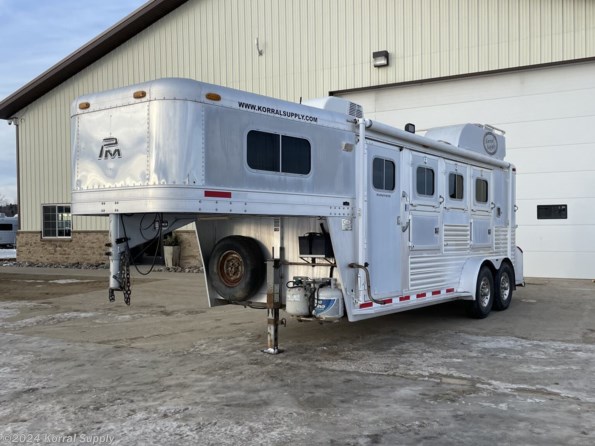 2004 Platinum Coach 3H Weekender LQ available in Douglas, ND