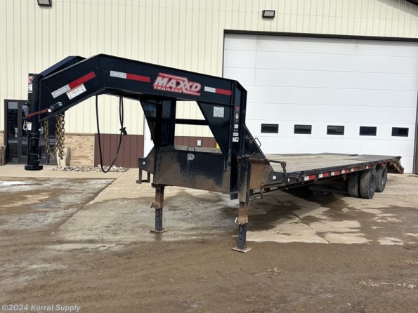 2020 MAXX-D LDX 30' X 102" LOW PROFILE W/ TWO 10K AXLES (25+5) available in Douglas, ND