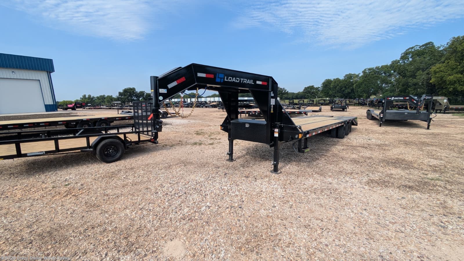 2027 Load Trail GP 102X32 Deckover Flatbed Gooseneck Trailer 25900 LB