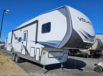 New 2024 CrossRoads Volante 270BH available in Billings, Montana