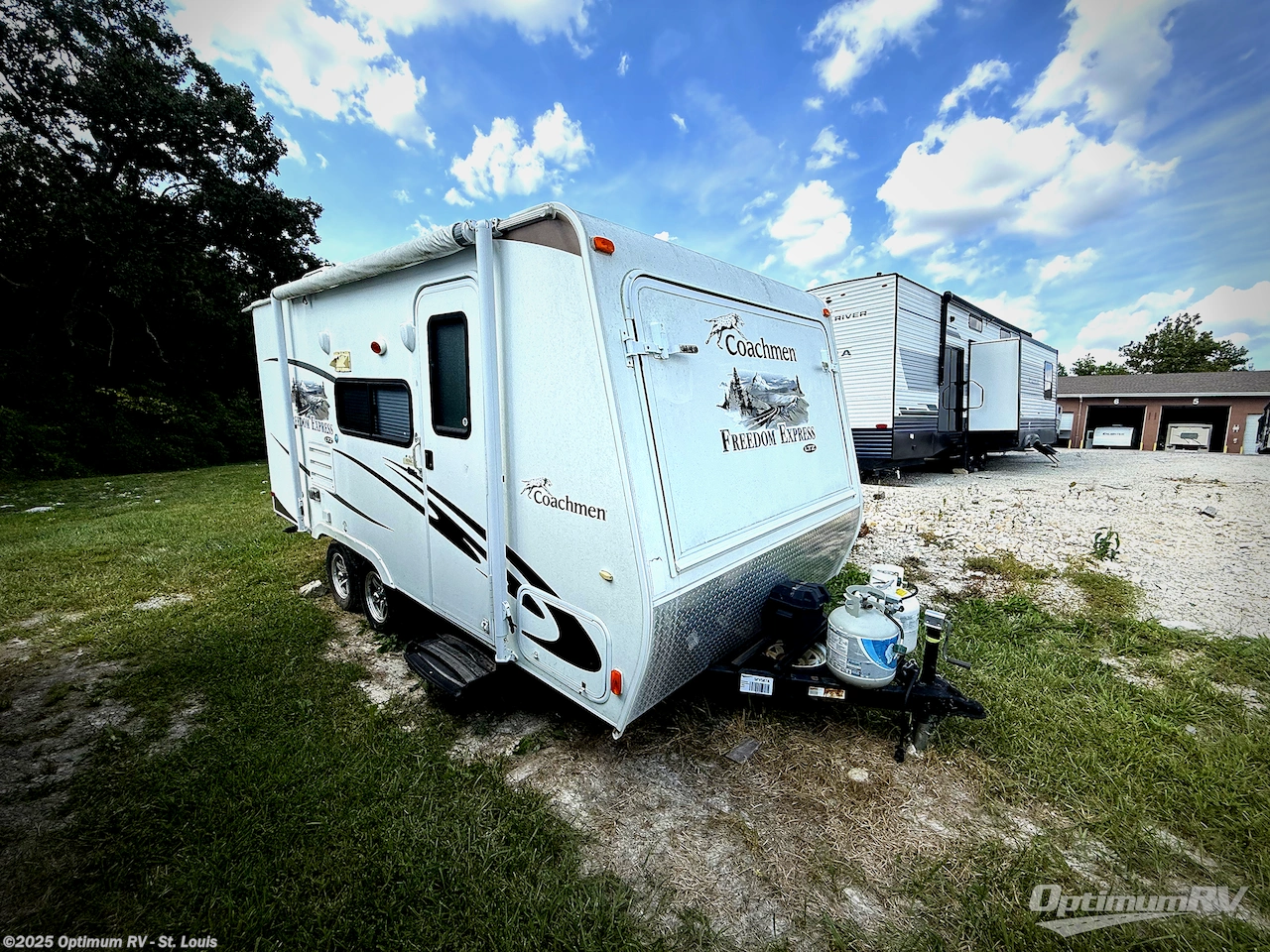 Used 2012 Coachmen Freedom Express LTZ 19SQX available in Festus, Missouri