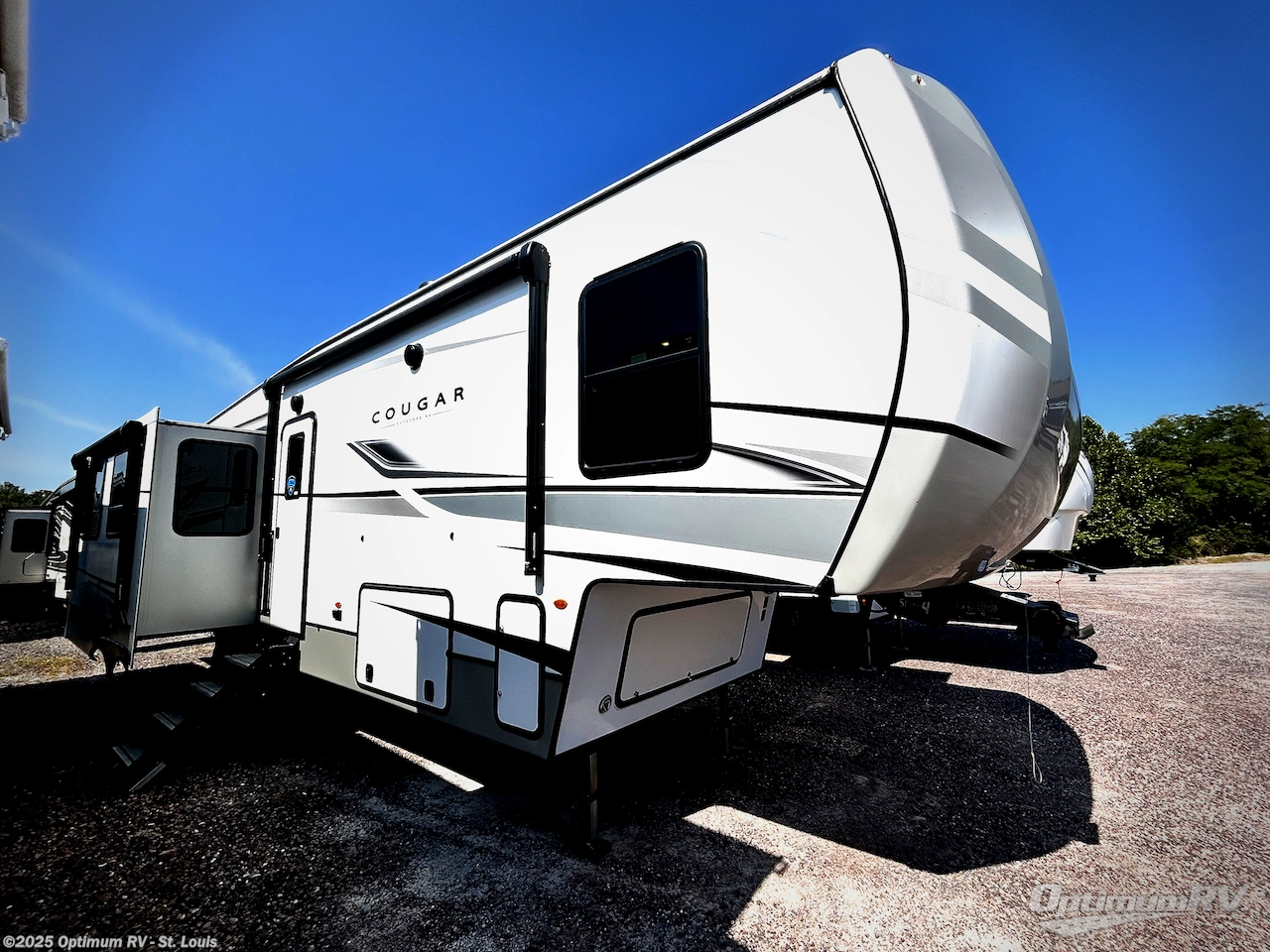 Used 2024 Keystone Cougar 316RLS available in Festus, Missouri