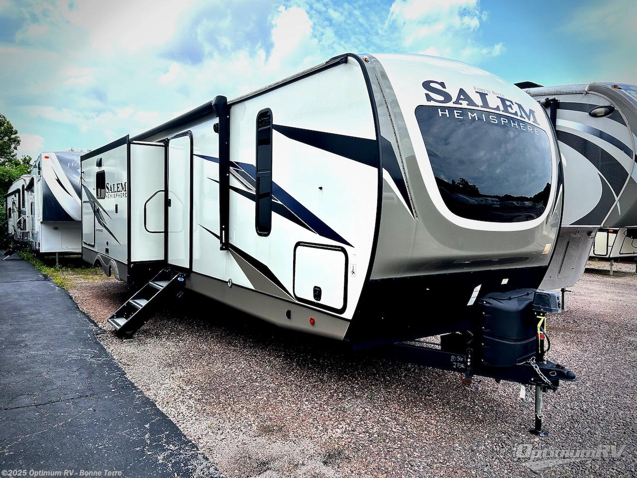 Used 2023 Forest River Salem Hemisphere 273RL available in Bonne Terre, Missouri