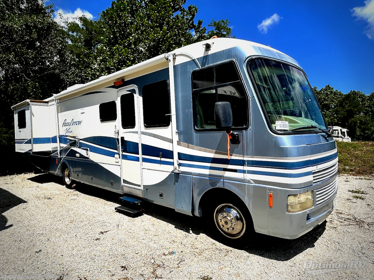Used 1999 Fleetwood Pace Arrow Vision 36B available in Bonne Terre, Missouri