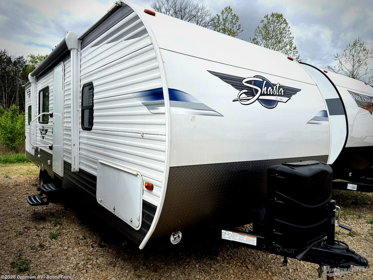 Used 2022 Shasta Shasta 26BH available in Bonne Terre, Missouri