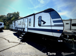 Used 2022 CrossRoads Zinger ZR340BH available in Bonne Terre, Missouri