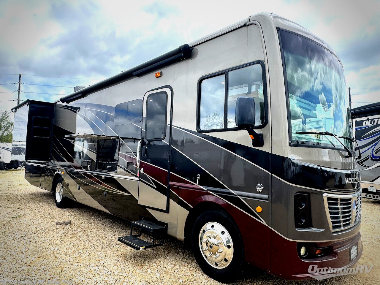 Used 2019 Holiday Rambler Vacationer 36F available in Bonne Terre, Missouri