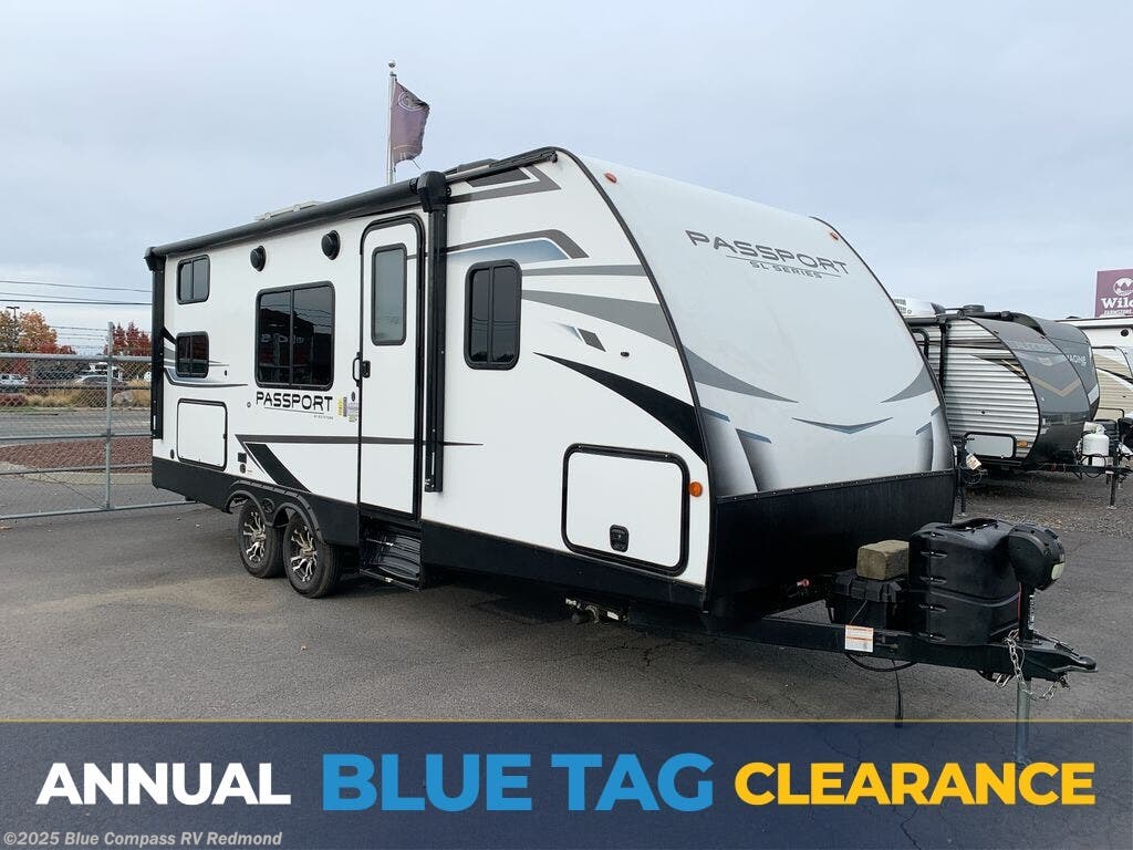 Used 2022 Keystone Passport SL 219BHWE available in Redmond, Oregon