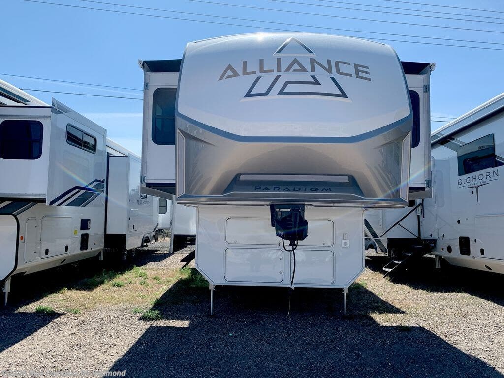 New 2026 Alliance RV Paradigm 385FL available in Redmond, Oregon
