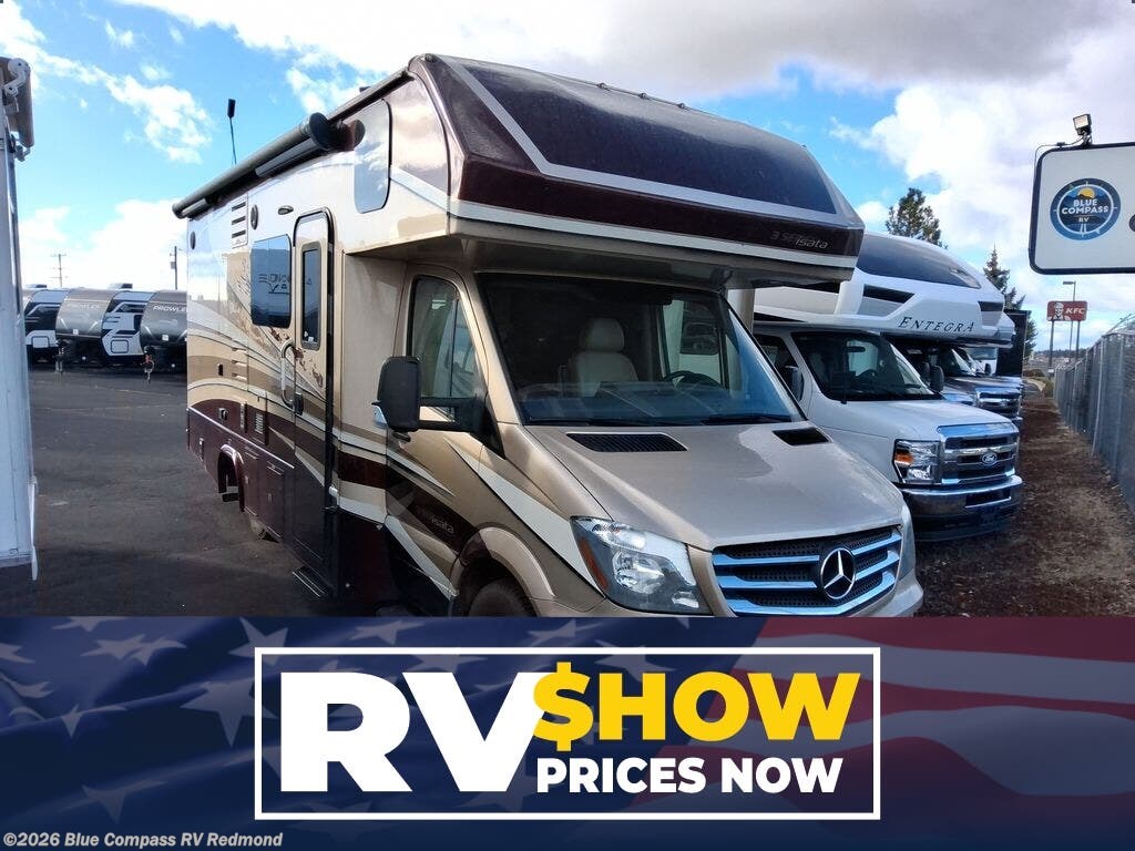 Used 2018  Dynamax Corp  isata 3 24FW by Dynamax Corp from Blue Compass RV Redmond in Redmond, OR