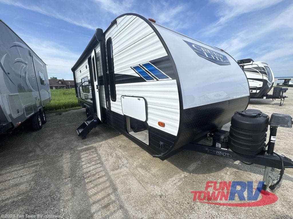 Used 2024 Forest River Salem Cruise Lite 261BHXL available in Ottawa, Kansas