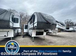 New 2024 East to West Blackthorn 3700BH-OK available in Newtown, Connecticut