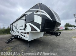 Used 2013 Dutchmen Voltage V3200 available in Newtown, Connecticut