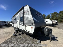 Used 2018 Coleman  Lantern Series 262BH available in Newtown, Connecticut