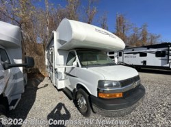 Used 2013 Thor Motor Coach Four Winds Freedom Elite 23U available in Newtown, Connecticut