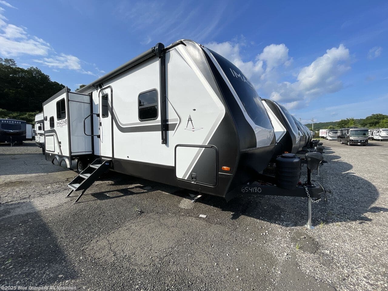 New 2025 Grand Design Imagine 2670MK available in Newtown, Connecticut