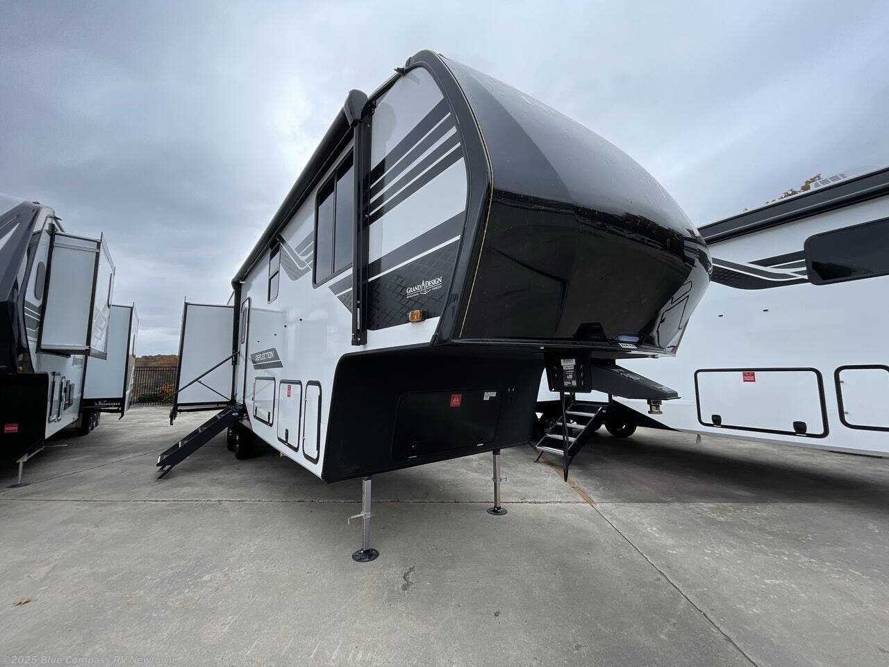 New 2026 Grand Design Reflection 324MBS available in Newtown, Connecticut