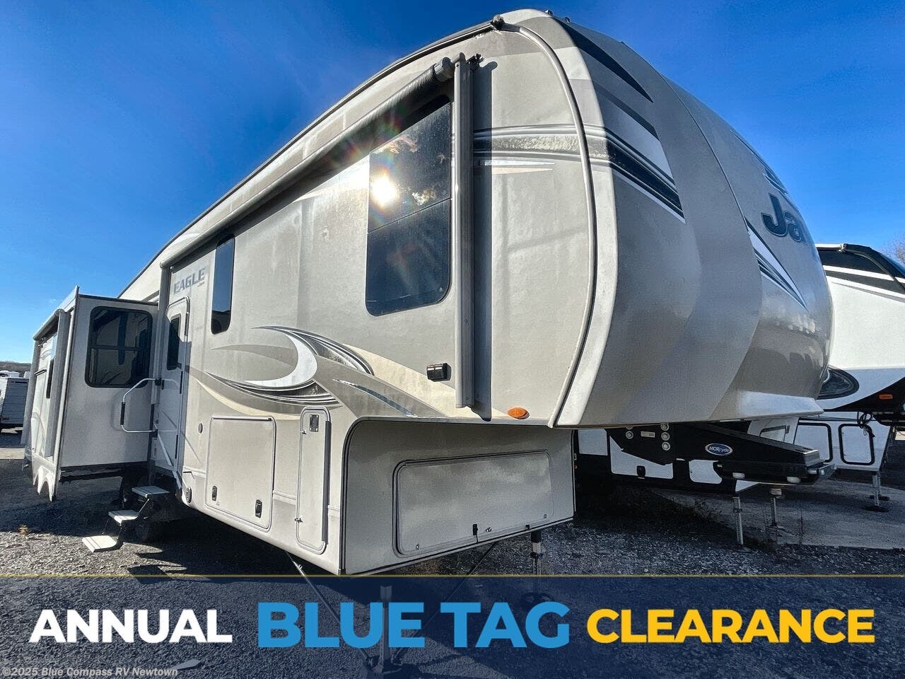 Used 2018 Jayco Eagle 317RLOK available in Newtown, Connecticut