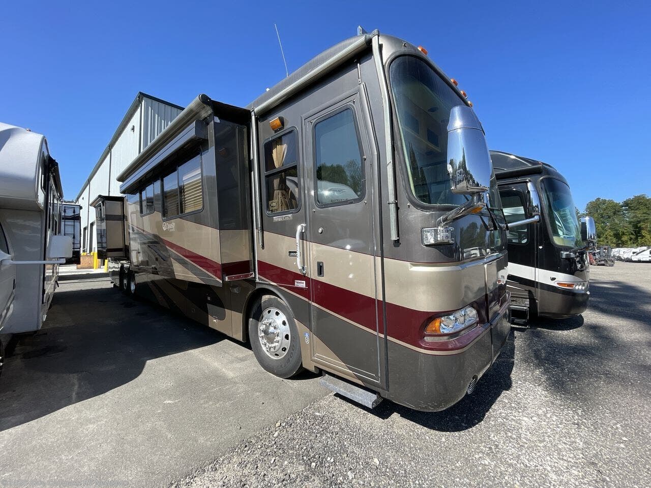 Used 2004 Monaco RV Dynasty Monaco available in Newtown, Connecticut