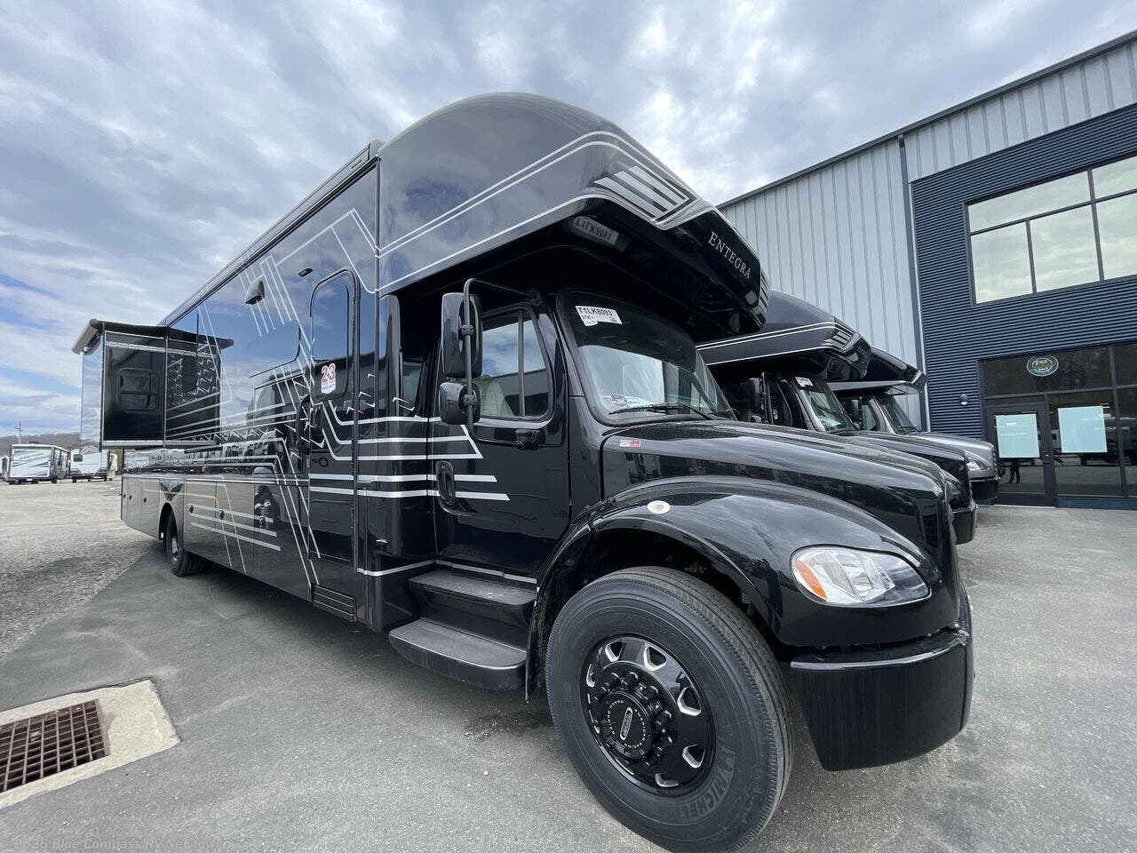 New 2026 Entegra Coach Accolade XL 37L available in Newtown, Connecticut