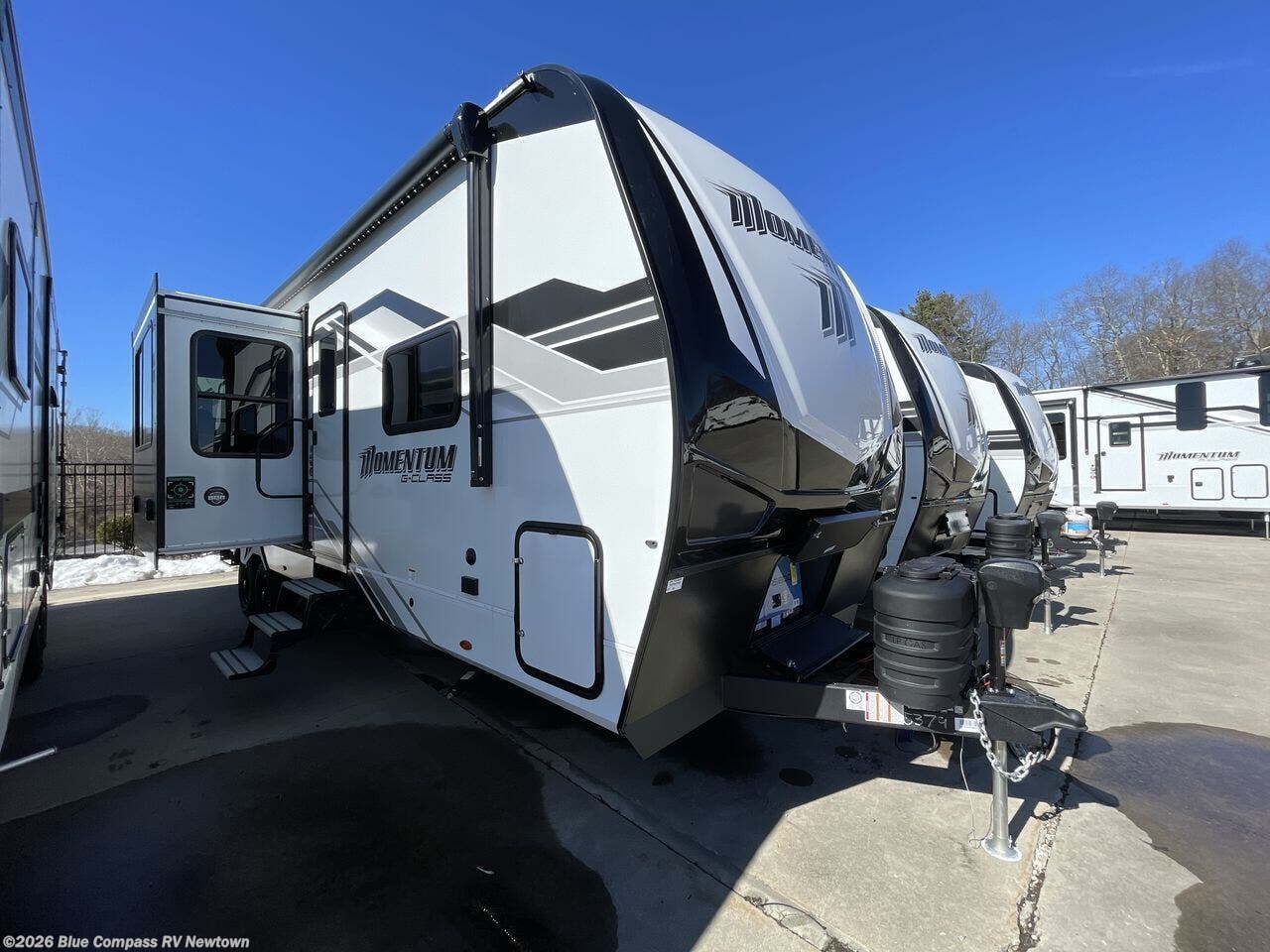New 2026 Grand Design Momentum G-Class 29GS available in Newtown, Connecticut