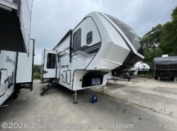 New 2026 Grand Design Momentum G-Class 350G available in Newtown, Connecticut