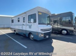 Used 2015 Winnebago Brave Tribute 27b available in Wilmington, Ohio