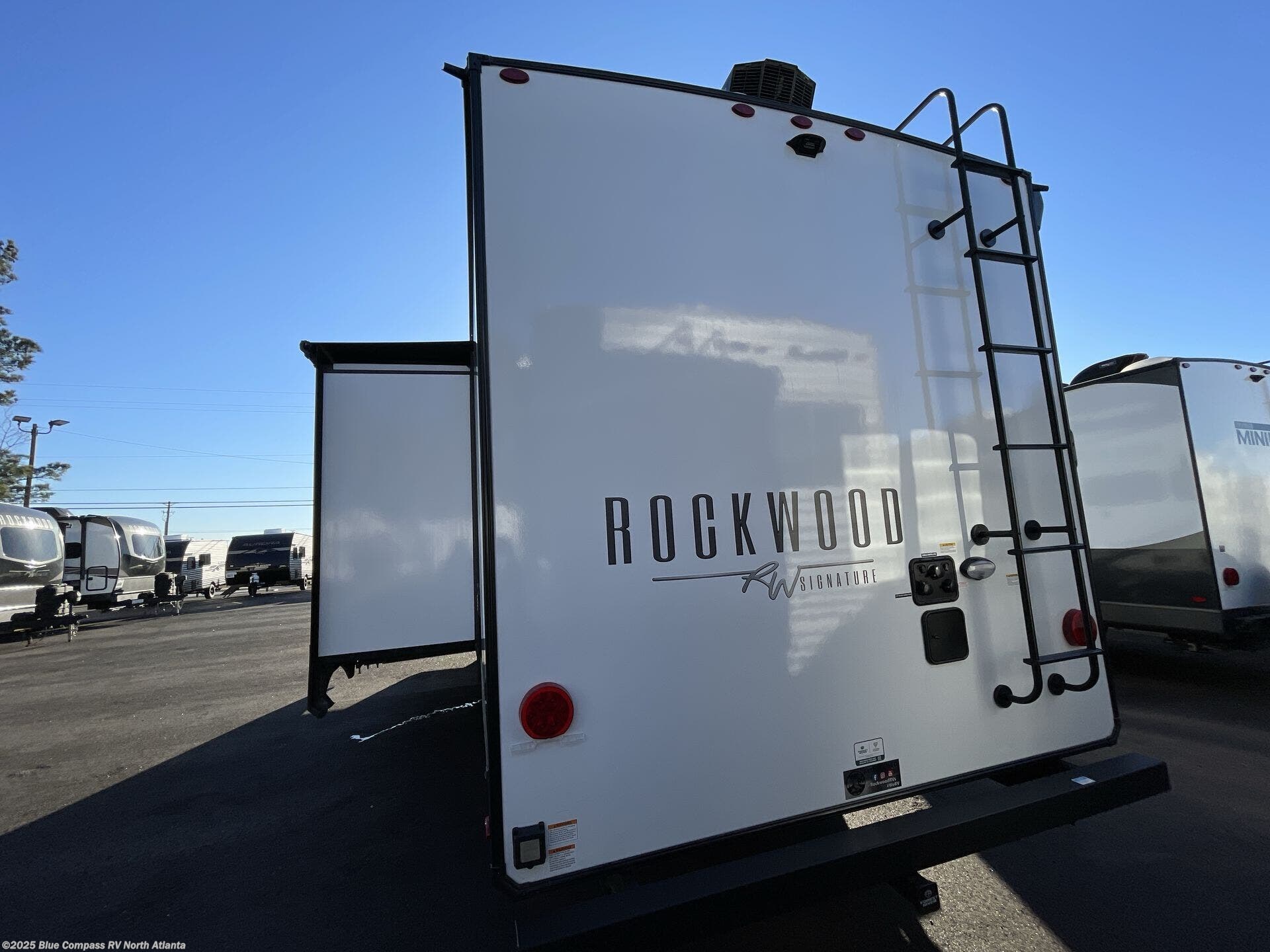 New 2025 Forest River Rockwood Signature 8265KBS available in Buford, Georgia