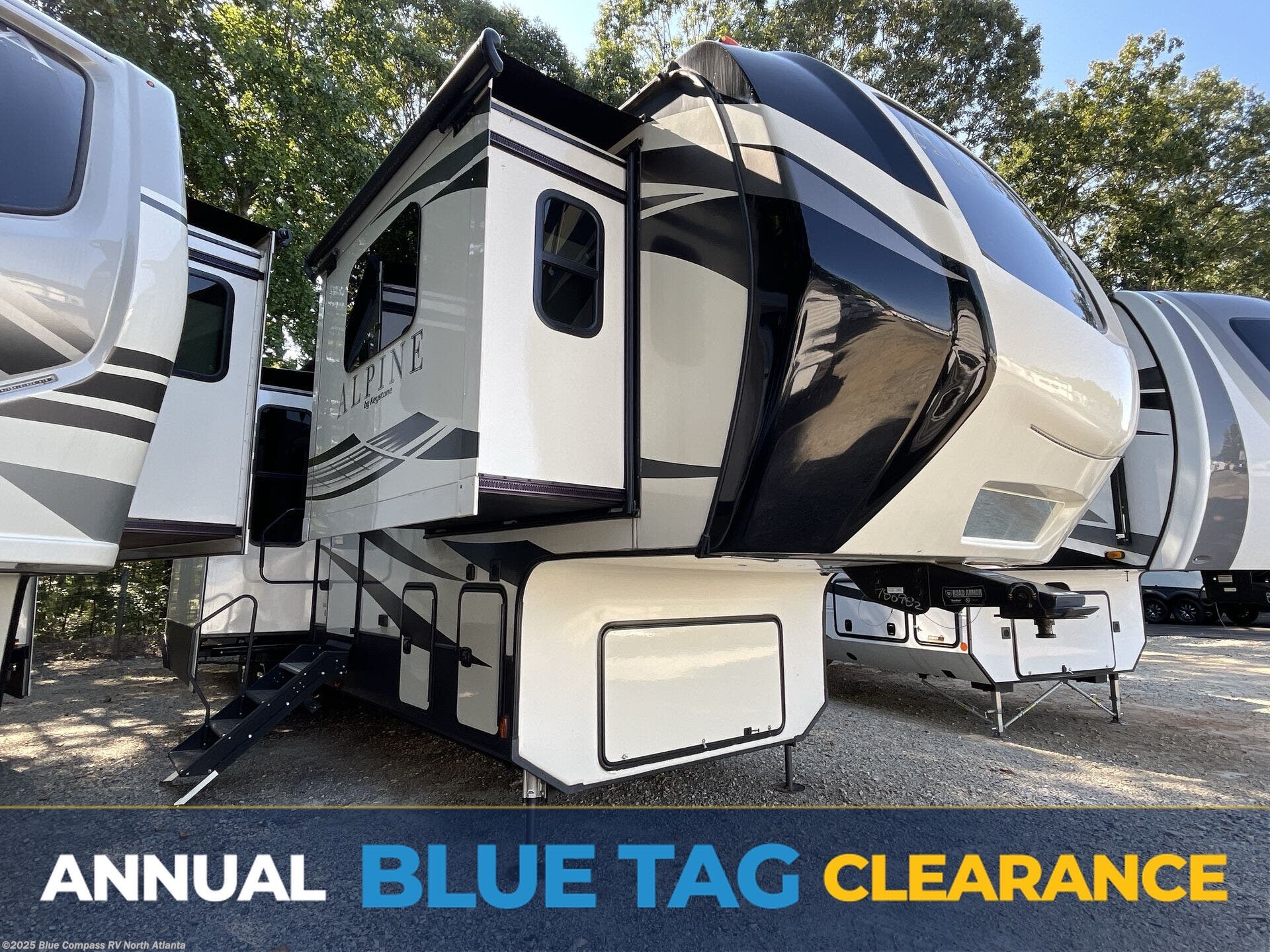 Used 2019 Keystone Alpine 3700FL available in Buford, Georgia