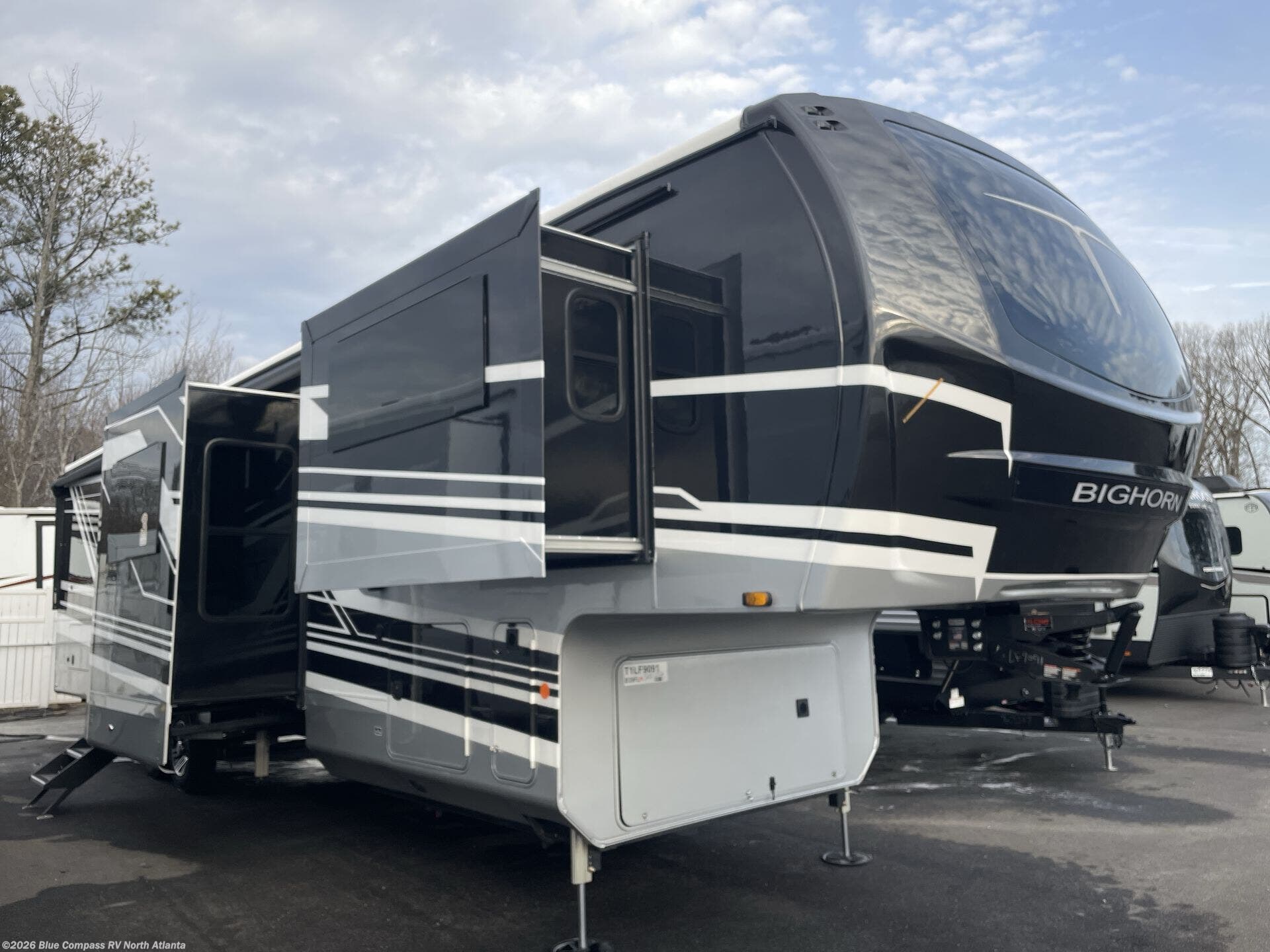 New 2026 Heartland Bighorn 39FL available in Buford, Georgia
