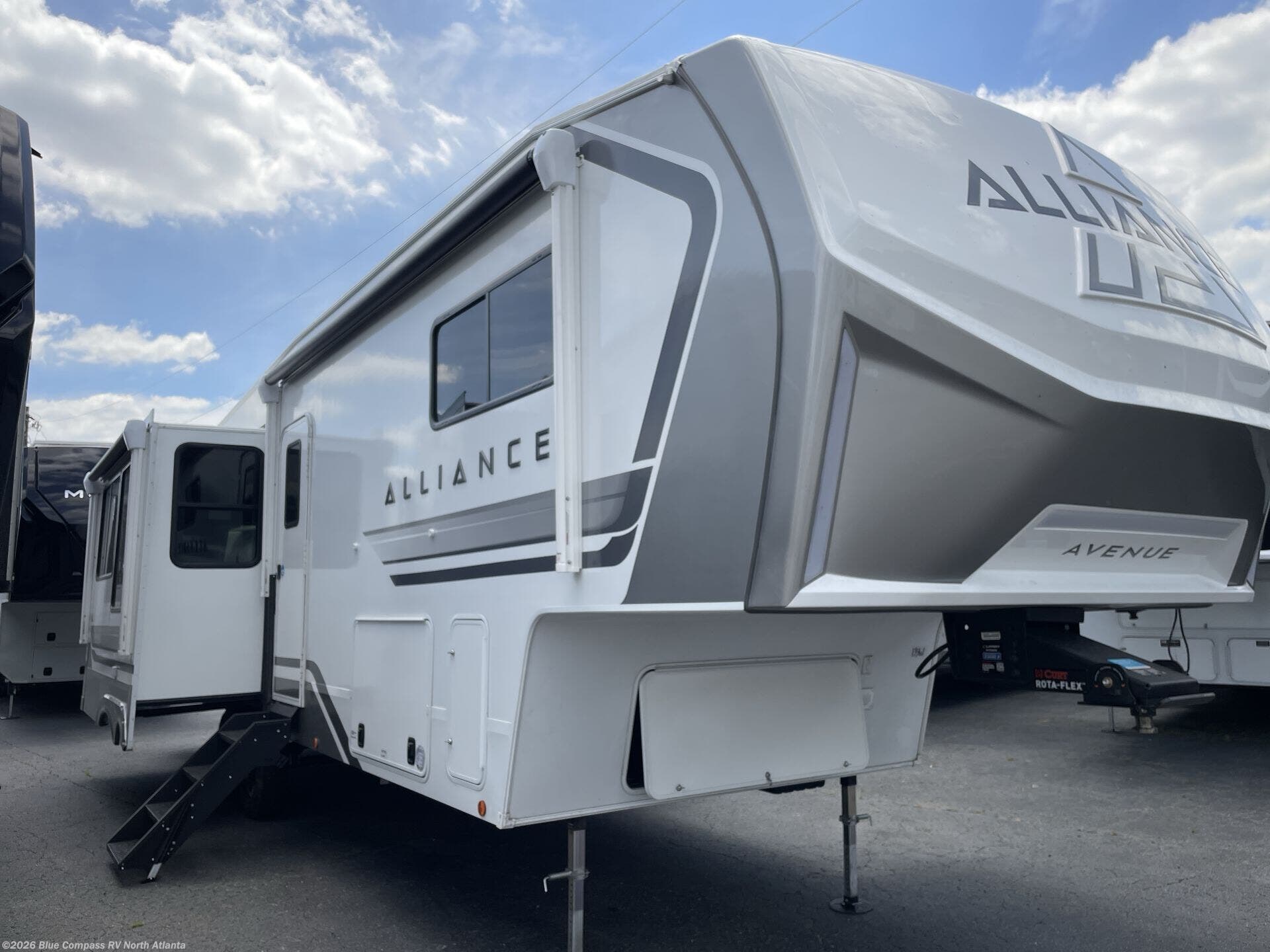 New 2026 Alliance RV Avenue 32RLS available in Buford, Georgia