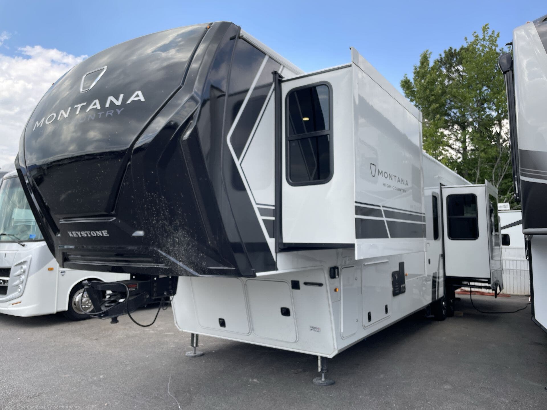 New 2027 Keystone Montana High Country 391TB available in Buford, Georgia
