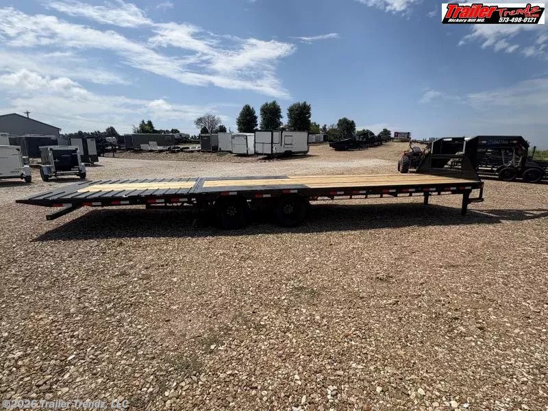 2026 Load Trail LOAD TRAIL 102X32 GOOSENECK DECKOVER HYDRAULIC DOV